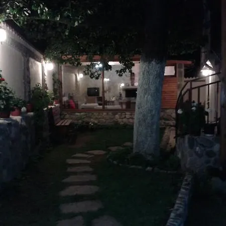 дария Къща за гости 3*